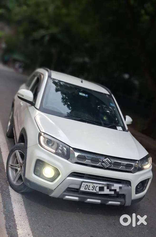 Brezza Lxi Optional 
October 2021
First Owner 

Dono Original Key Avl