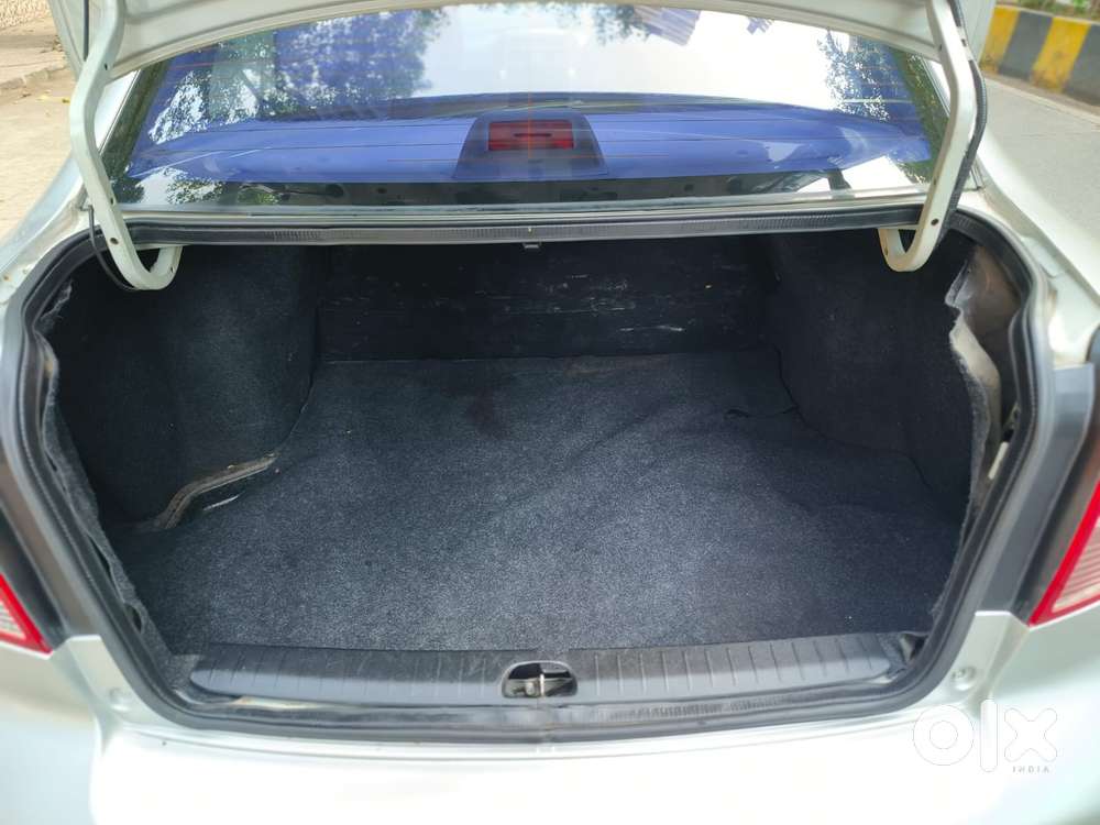 Maruti Suzuki Sx4 Zxi, 2008, Petrol