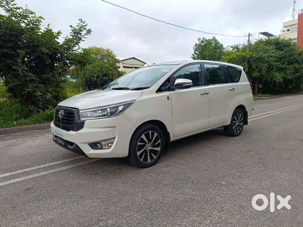 Toyota Innova Crysta 2.8 Zx At 7 Seater, 2019, Diesel