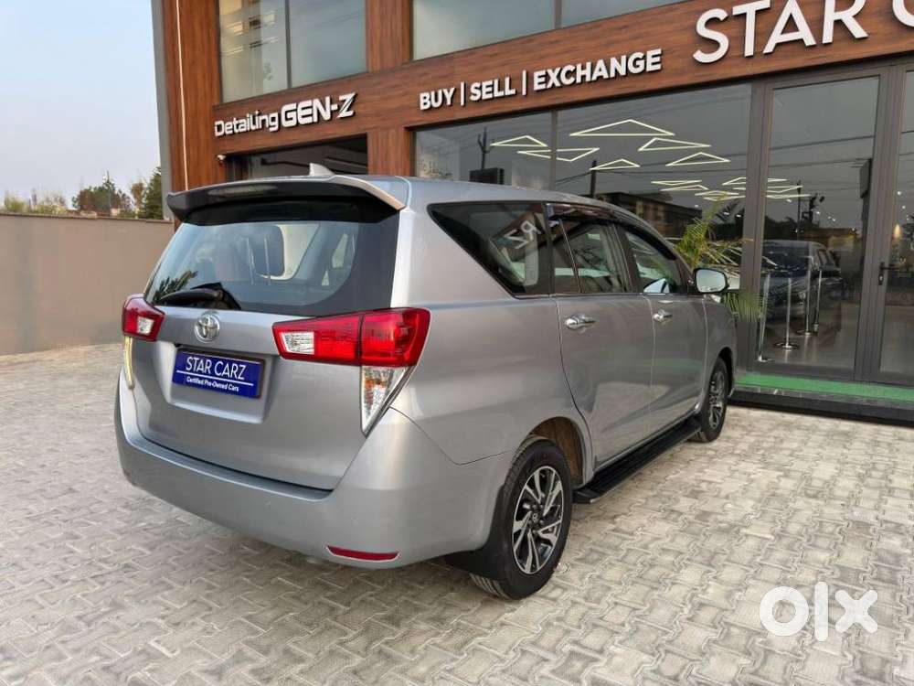 Toyota Innova Crysta 2.7 Gx Limited Edition At 8 Str, 2022, Petrol
