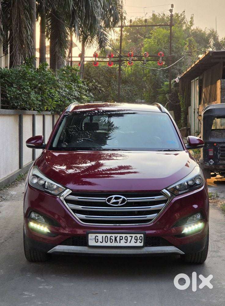 Hyundai Tucson 2.0 Signature 4wd Diesel At Dual Tone, 2017, Diesel