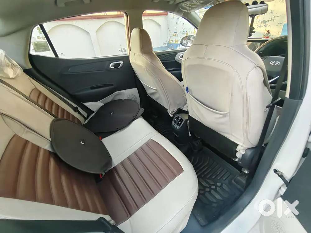 Hyundai Aura 1.2 Sx 2025 Cng