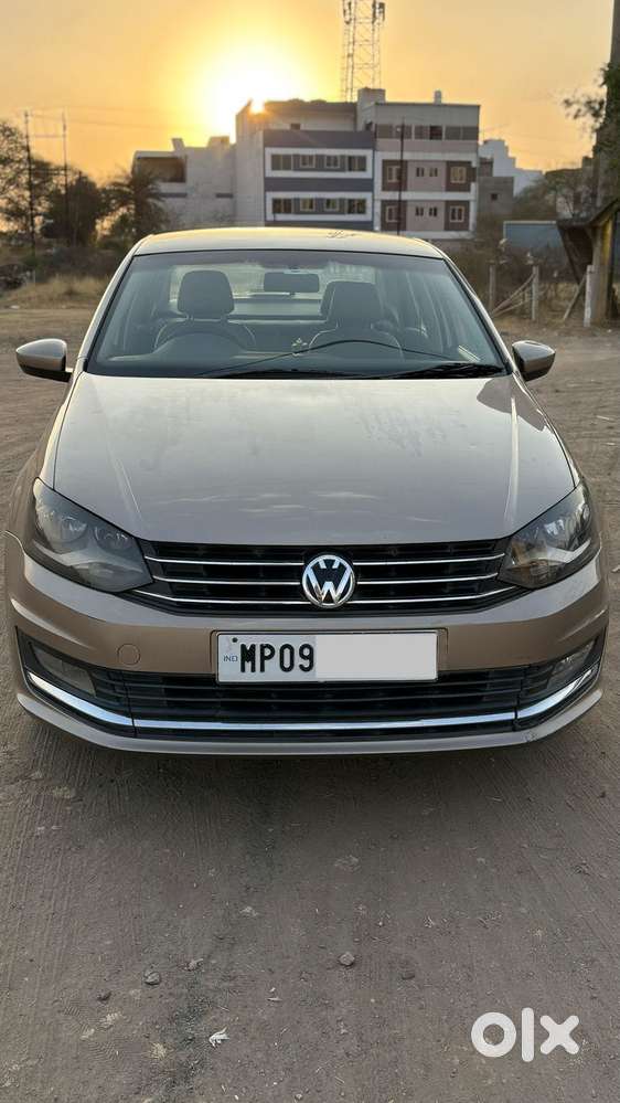 Volkswagen Vento 1.5 Tdi Highline At, 2015, Petrol