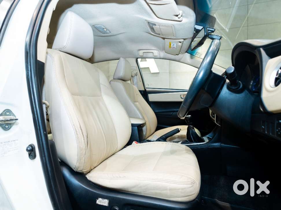 Toyota Corolla Altis 1.8g Limited, 2017