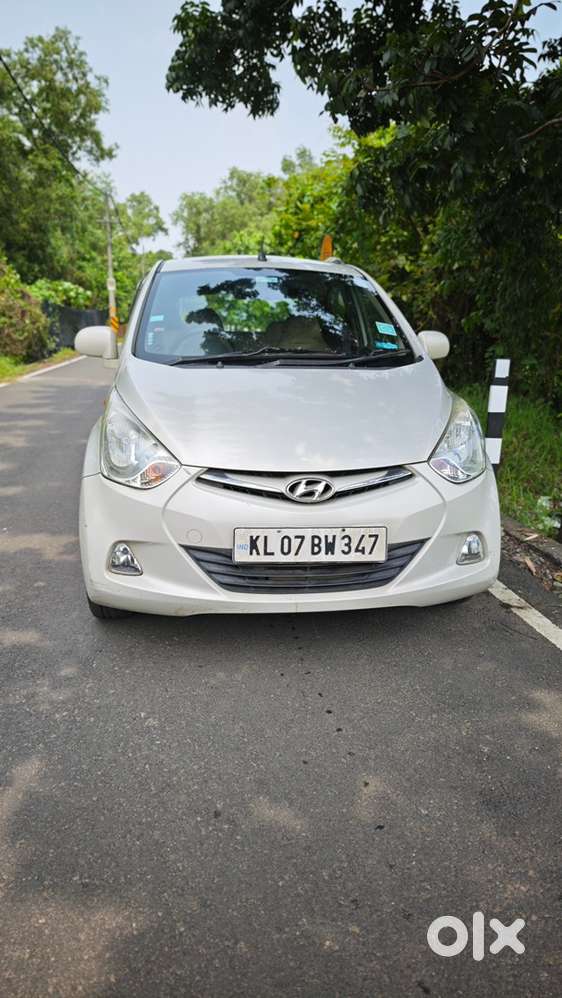 Hyundai Eon Magna 2012
