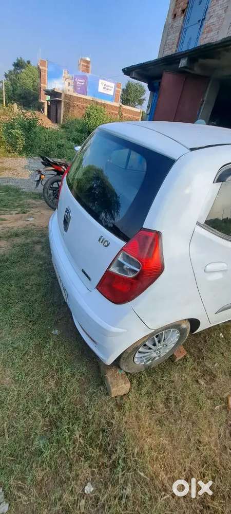 Hyundai I10 Petrol Manual 2013