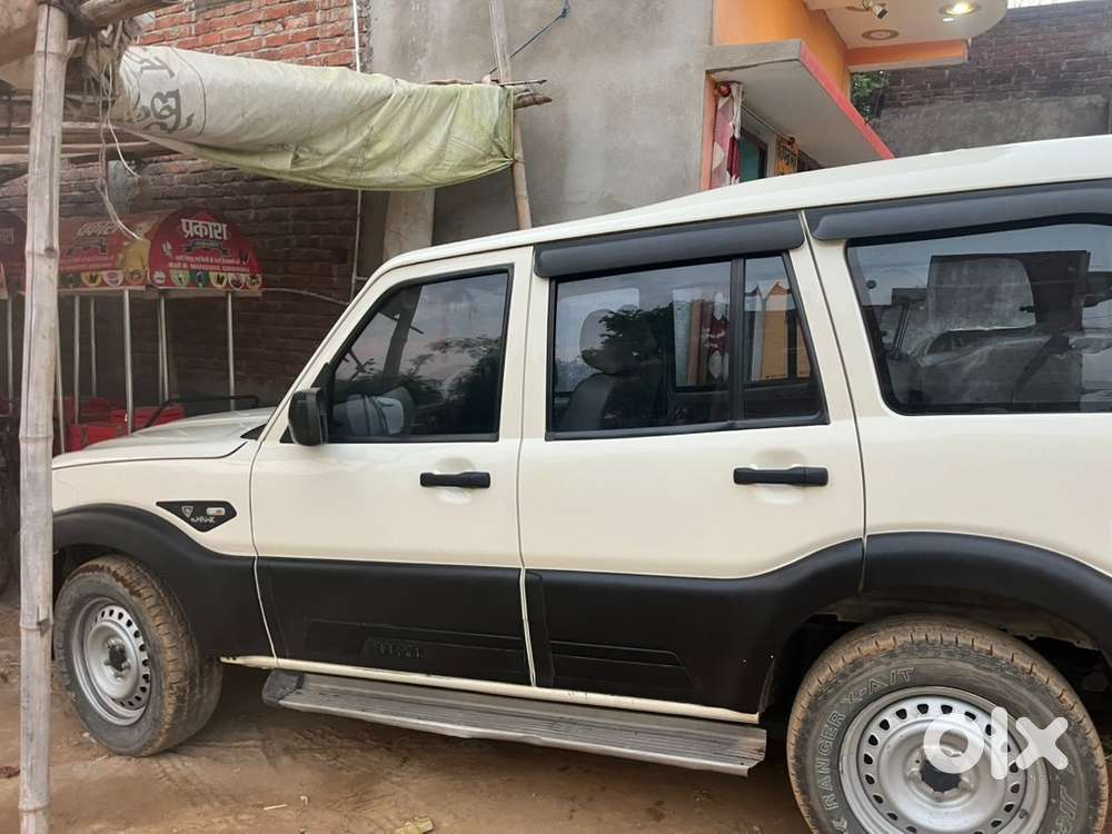 Mahindra Scorpio Classic 2023 Diesel Well Maintained