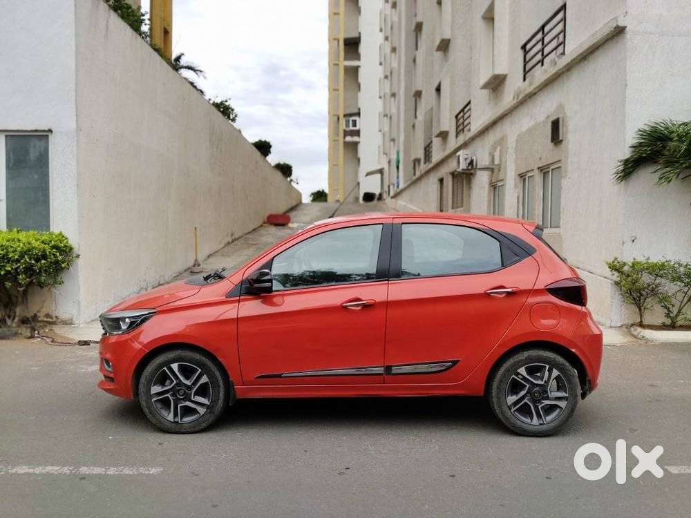 Tata Tiago 1.2 Revotron Xza Plus Dual Tone Roof Amt, 2022, Petrol