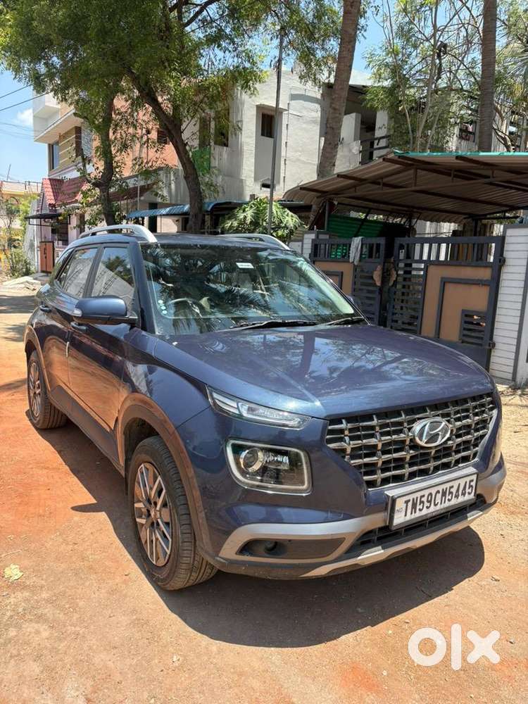 Hyundai Petrol Manual 2022