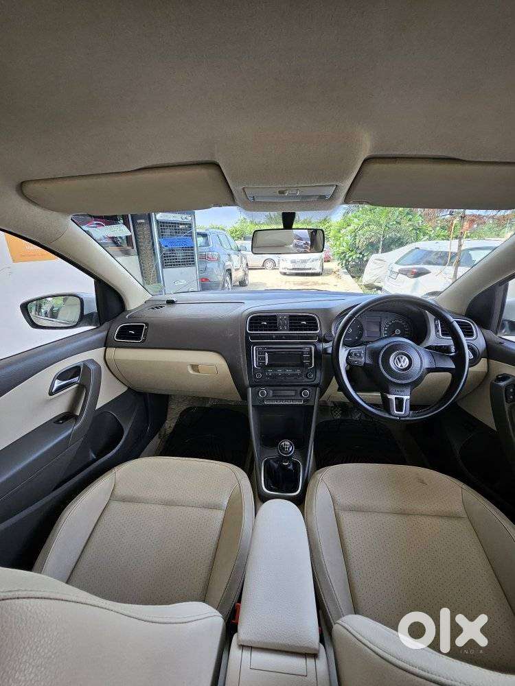 Volkswagen Vento Petrol Highline, 2013, Petrol