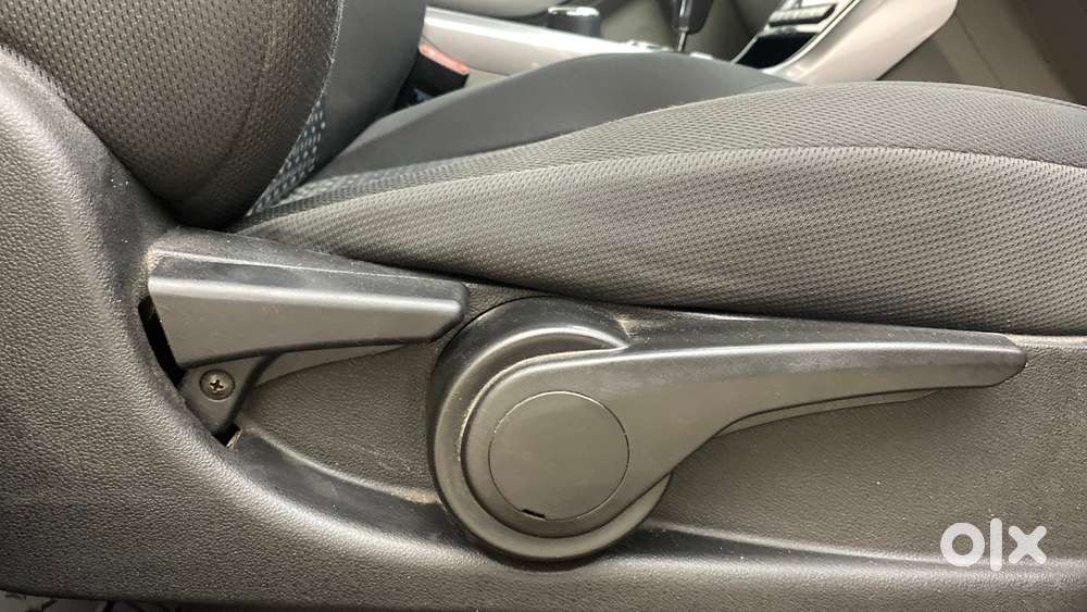 Tata Nexon 1.2 Revotron Xza Plus, 2018, Petrol