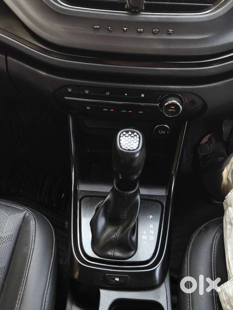 Tata Altroz 1.2 Xz Plus Dark Edition, 2022, Petrol