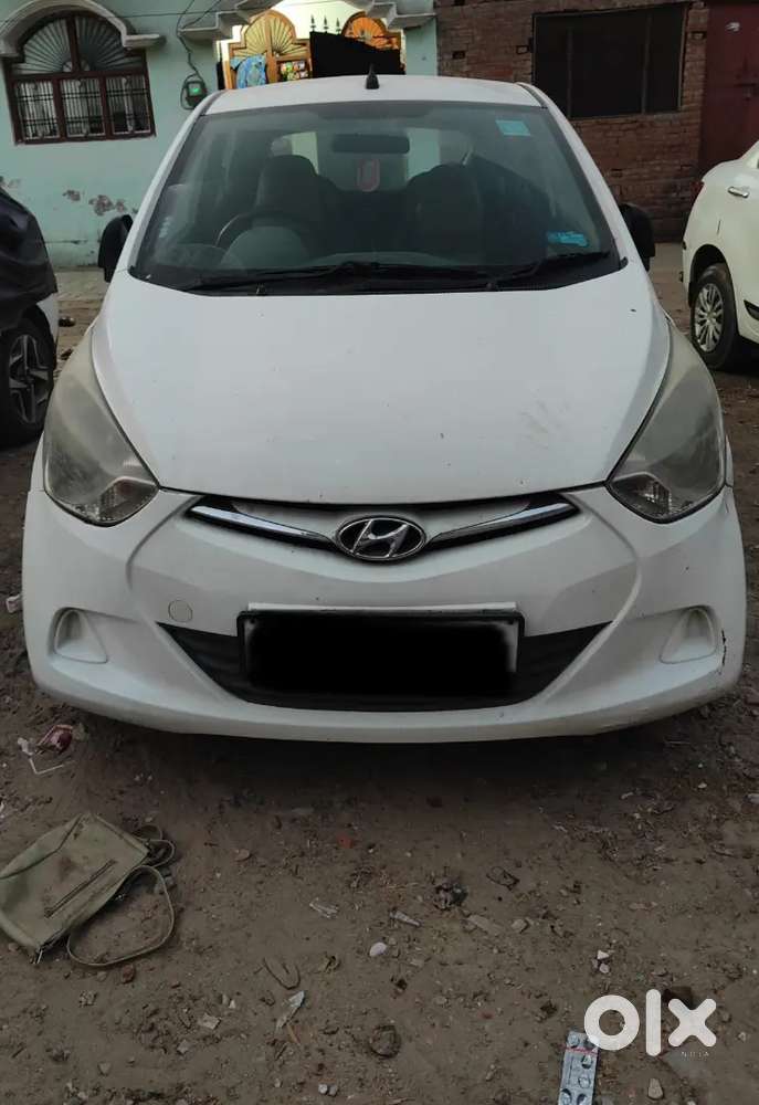 Hyundai Eon 2011 Petrol Well Maintained