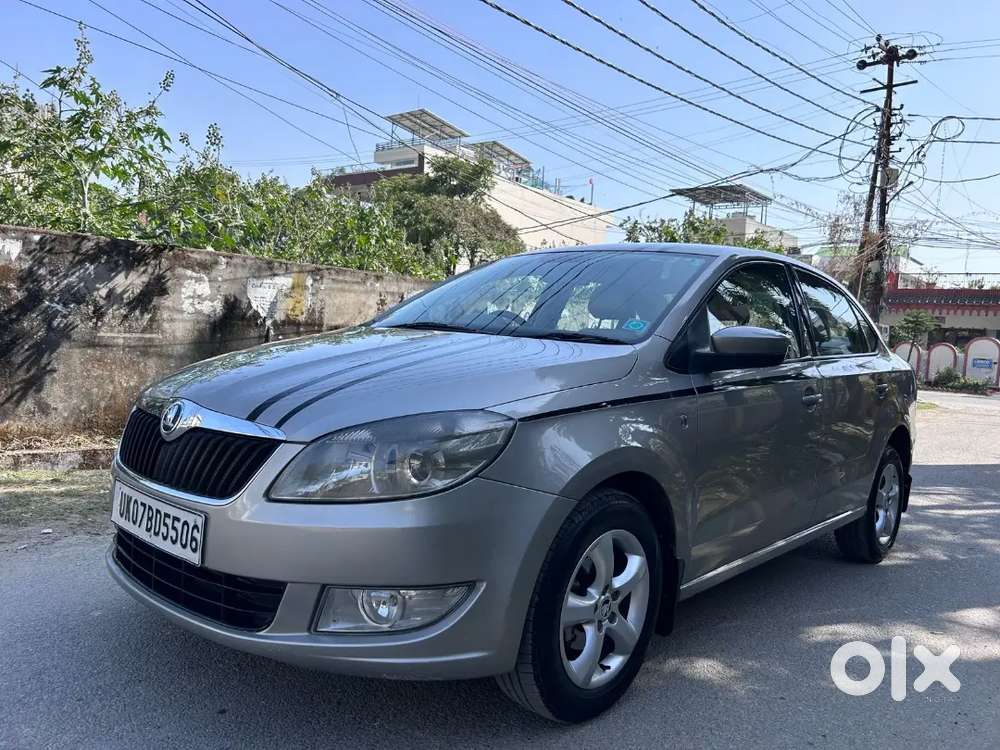 Doctor Driven Skoda Rapid 2014 Diesel Well Maintained