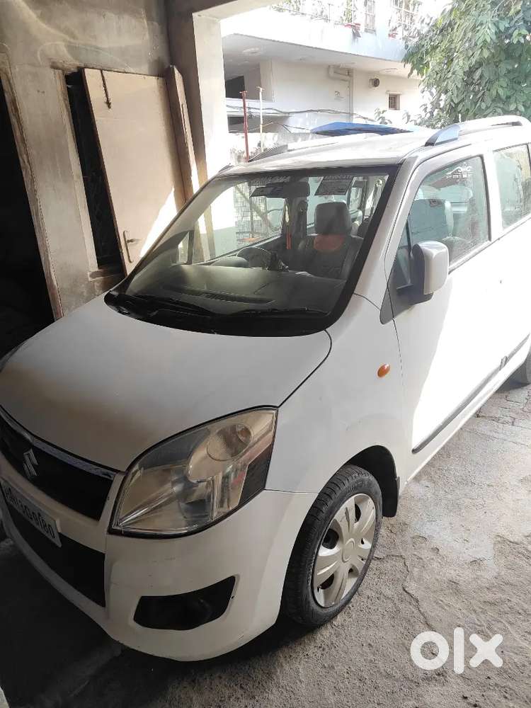 Well Maintain Advocate Car Pure Petrol Urgent Sell Service Record