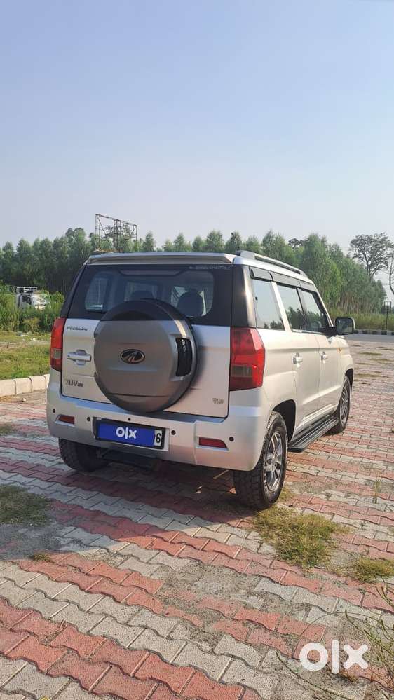 Mahindra Tuv 300 T10, 2018, Diesel