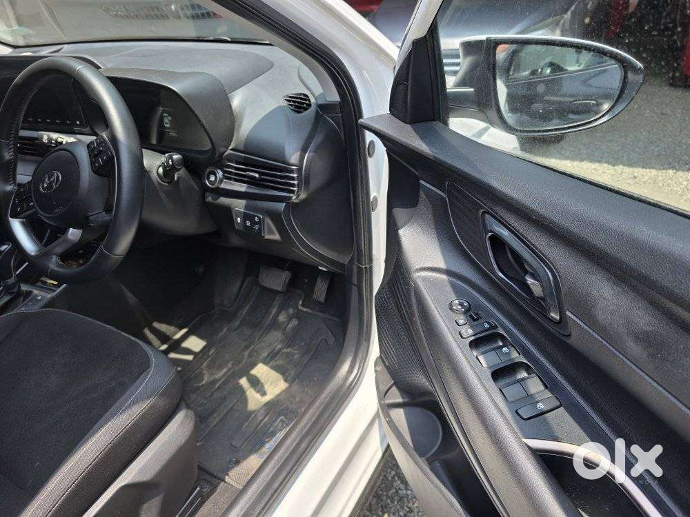 Hyundai I20 Asta (o) 1.2 Ivt, 2022, Petrol
