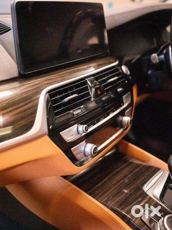 Bmw 5 Series 2.0 520d Luxury Line, 2023, Diesel