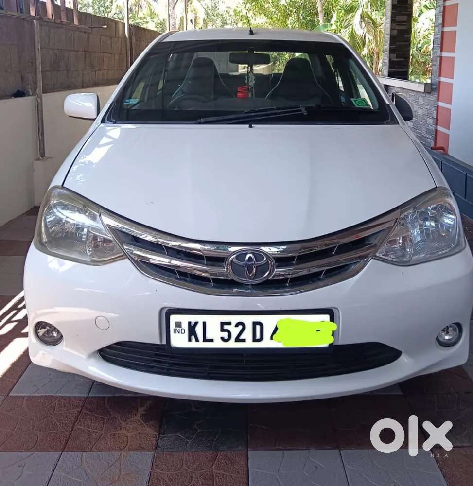 Toyota Etios 2012 Petrol