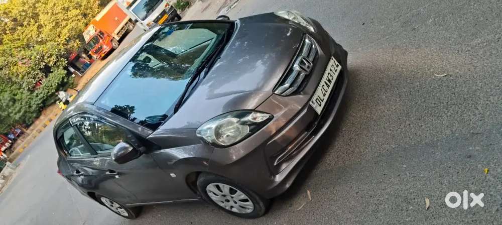 Honda Amaze 2014 Variant