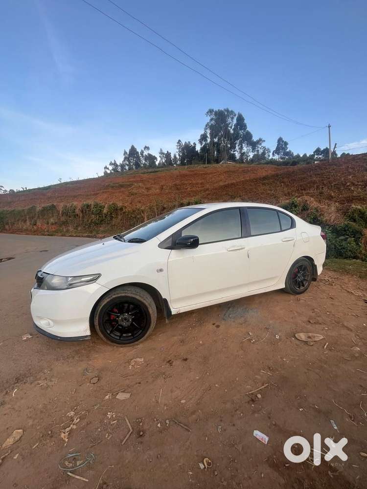 Honda City Petrol With Cng Manual 2011