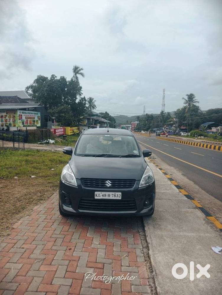 Maruti Suzuki Ertiga, 2016, Petrol