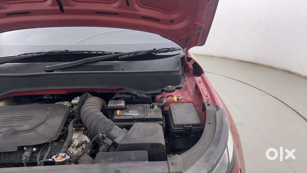 Hyundai Venue Sx (o) Mt 1.5 Diesel, 2024, Diesel