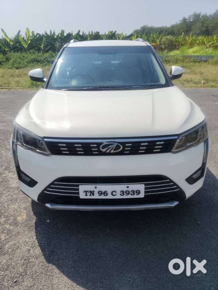 Mahindra Tuv 300 T8, 2019, Diesel