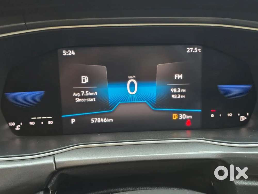 Volkswagen Taigun 1.0 Tsi Topline At, 2023, Petrol
