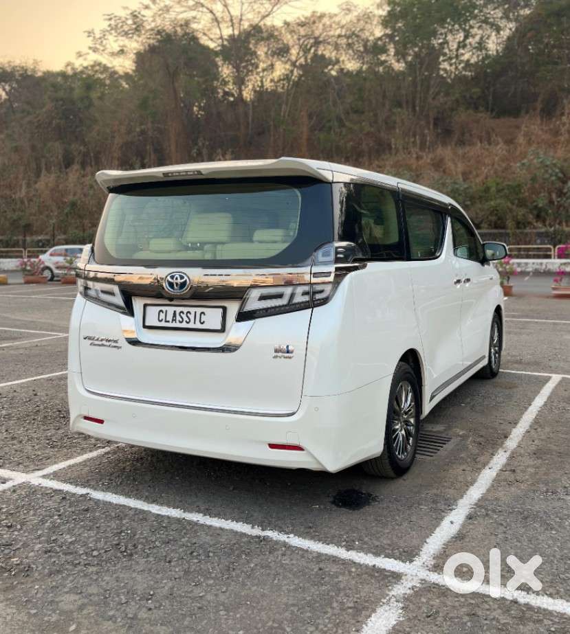 Toyota Vellfire 2.5 Hybrid, 2020