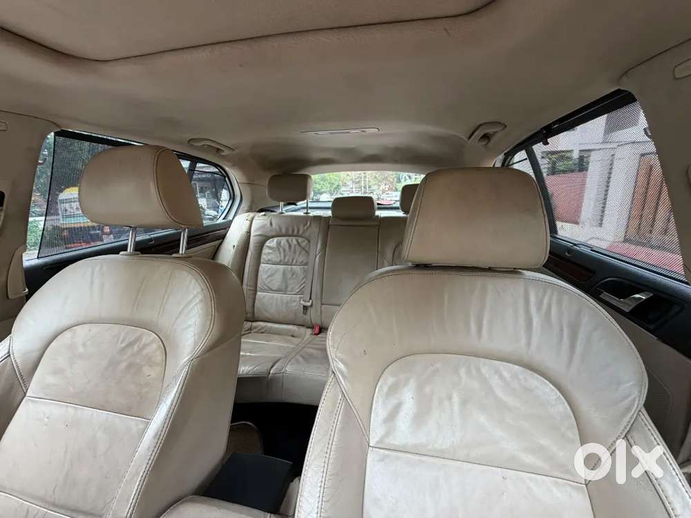 Skoda Superb Elegance 2014 Diesel Fourth Owner
