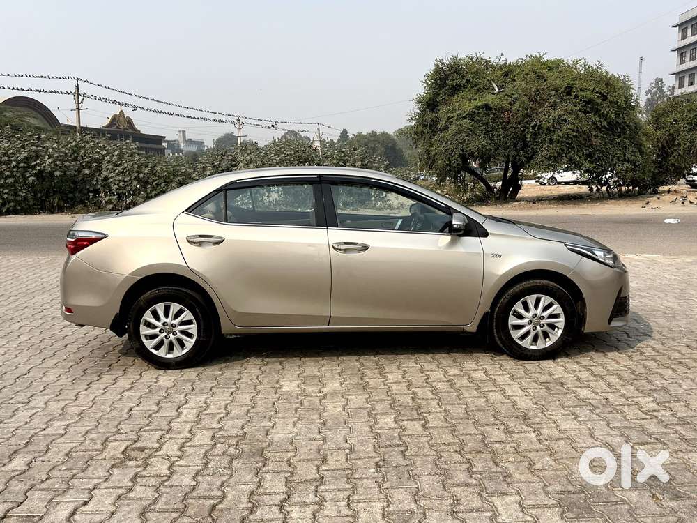 Toyota Corolla Altis 1.8 G, 2018, Petrol