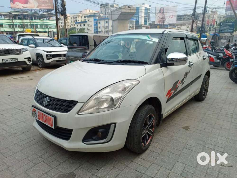 Maruti Suzuki Swift Vxi, 2015, Petrol