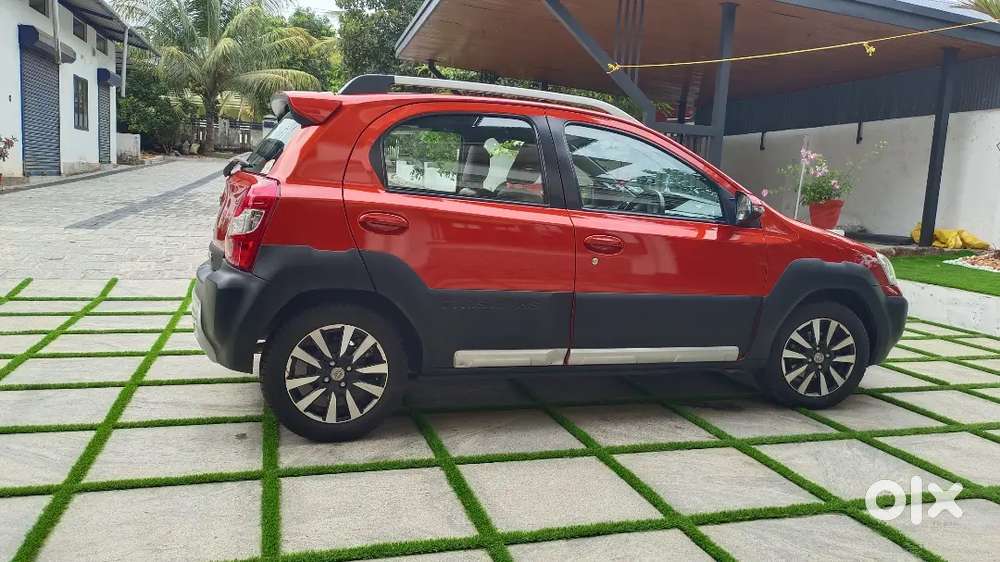Toyota Etios Cross Gd 2016
