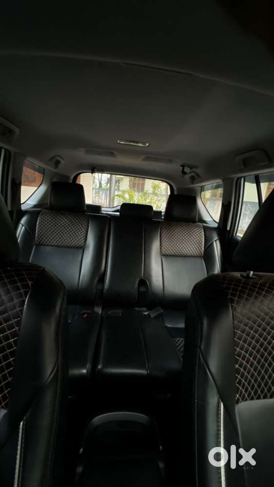 Toyota Innova Crysta 2016 Diesel Manual