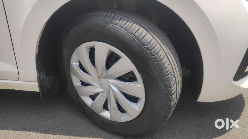 Skoda Slavia 1.0 Active Tsi, 2022, Petrol