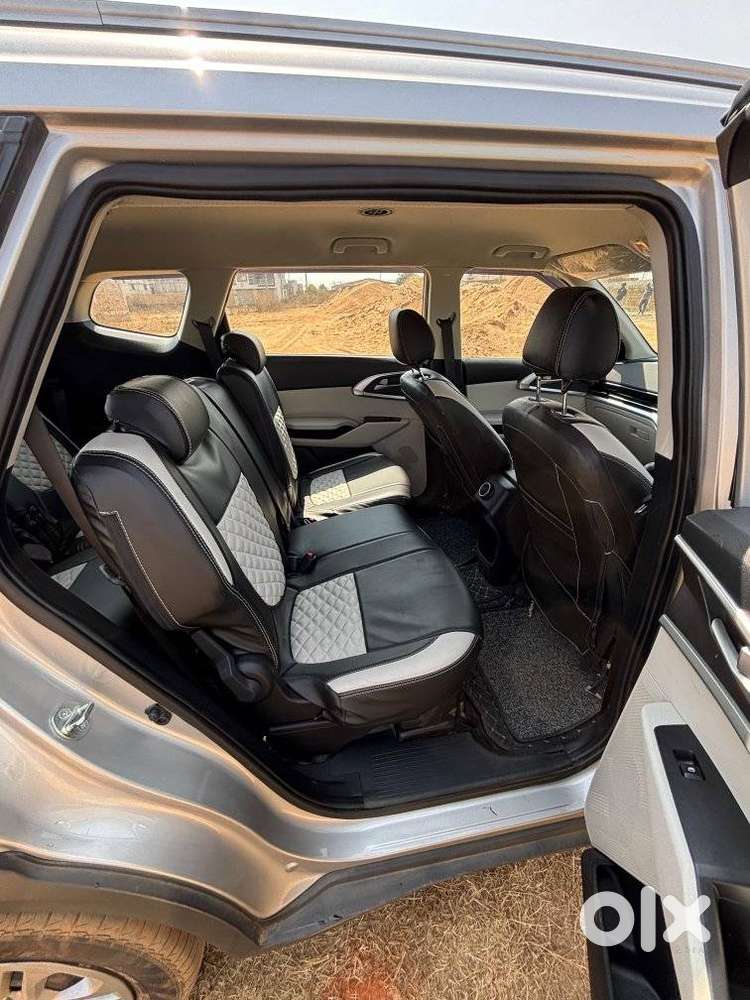 Kia Carens 1.5 Prestige 7 Str, 2023, Petrol