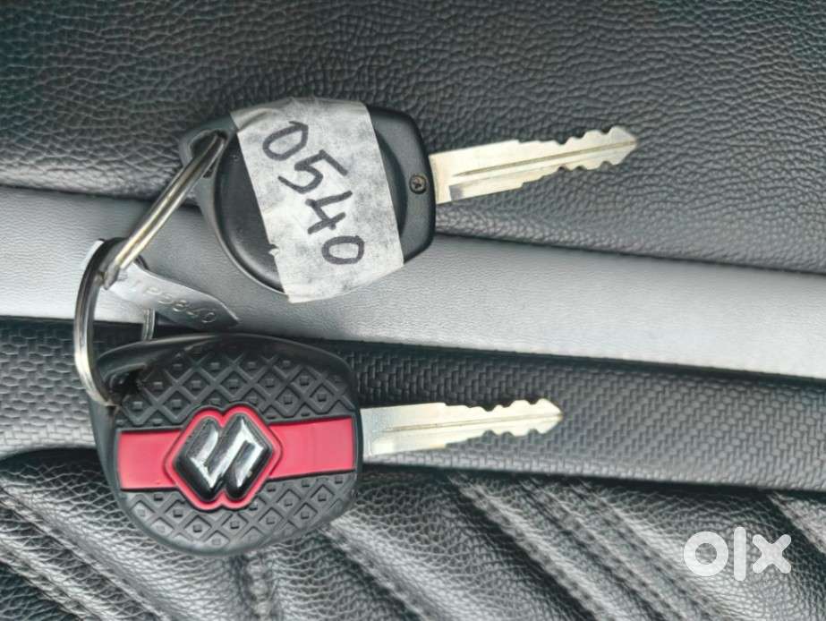Maruti Suzuki Swift 1.2 Vxi Glory Edition, 2022, Petrol