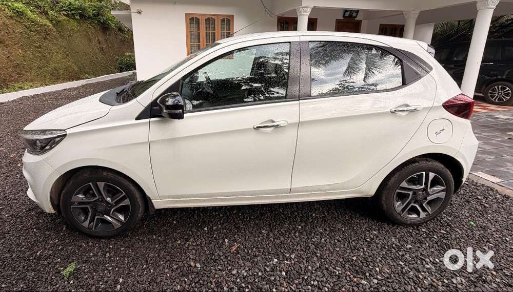 Tata Tiago Xza Plus