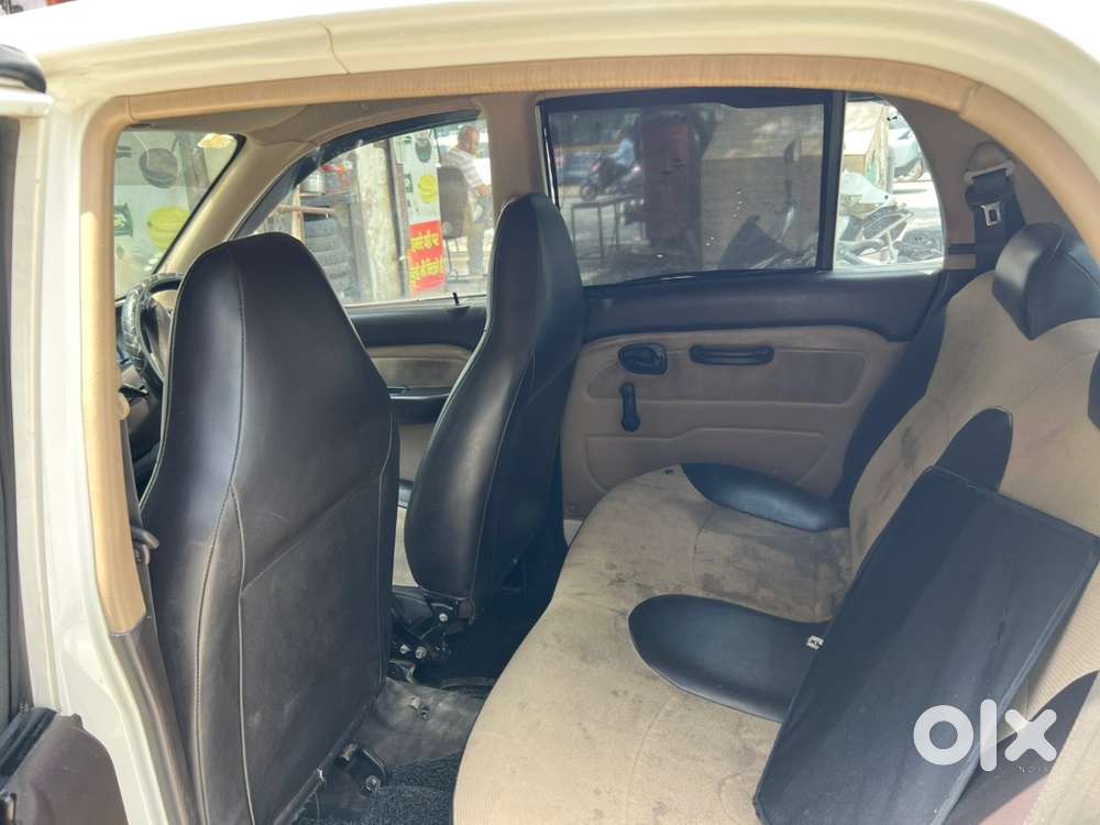 2nd Owner Hyundai Santro 2030