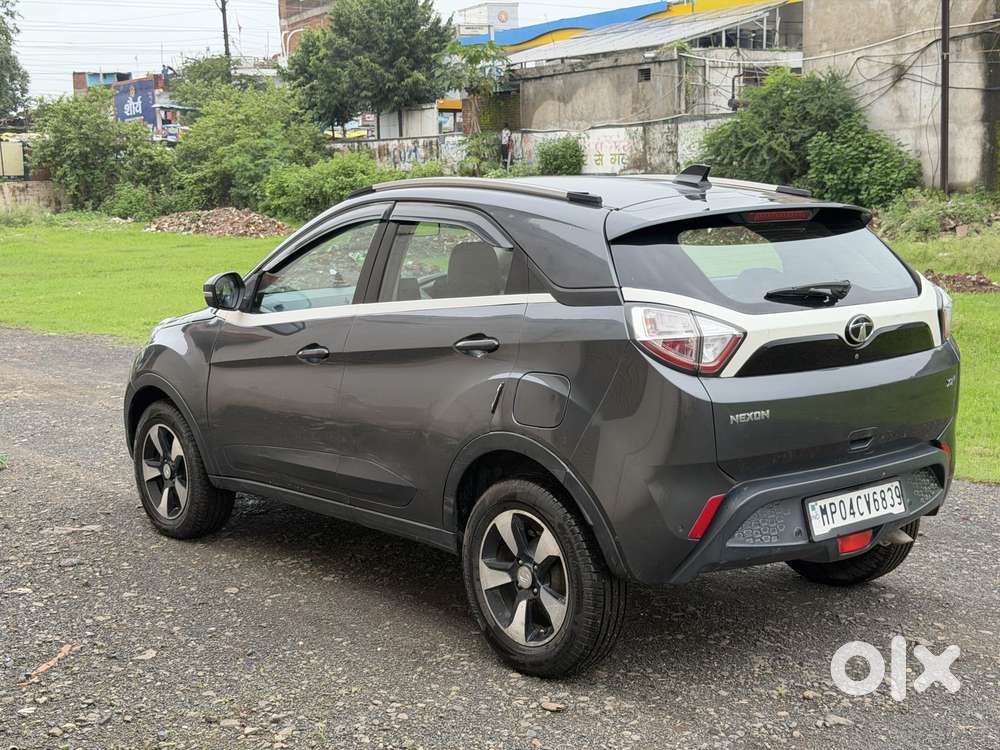 Tata Nexon 1.5 Revotorq Xz Plus (s), 2018, Diesel