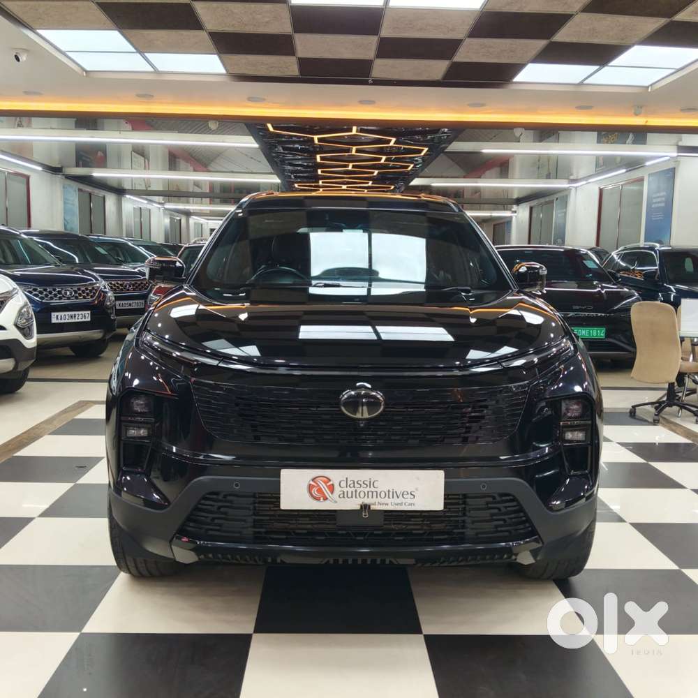 Tata Safari Accomplished Dark Edition At, 2024, Diesel