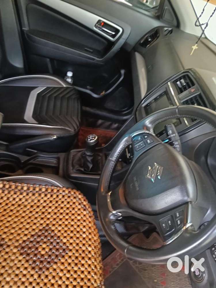 Maruti Suzuki Brezza Zxi+ 2022 Petrol Well Maintained