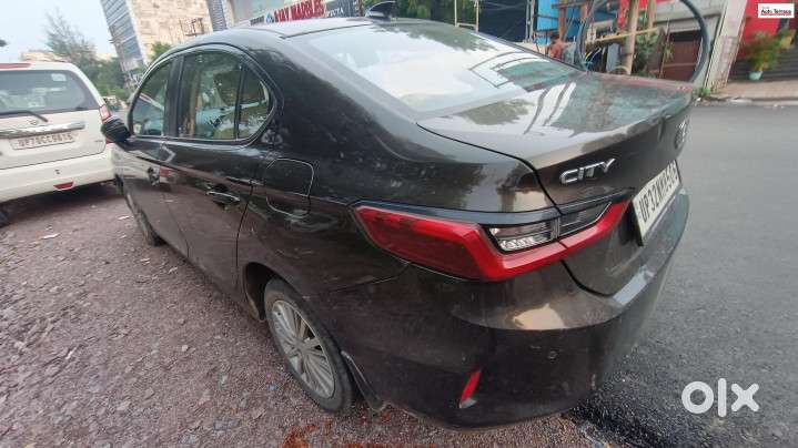 Honda City 1.5 V Mt Exclusive, 2023, Petrol