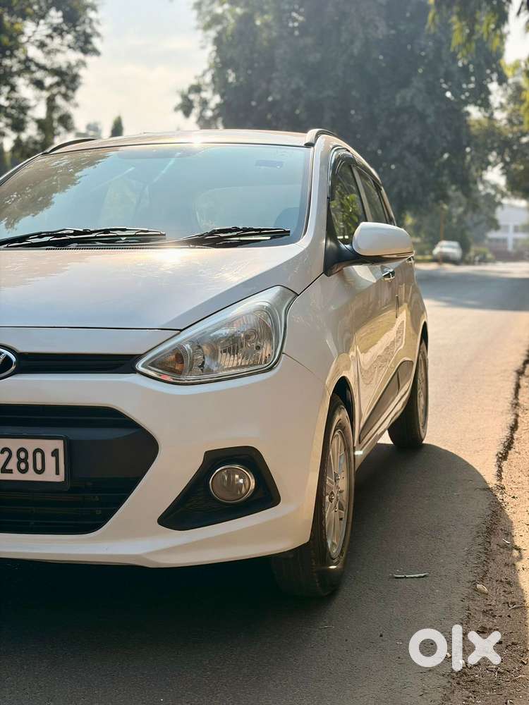 Hyundai Grand I10 1.2 Kappa Vtvt Asta (o) At, 2014, Petrol
