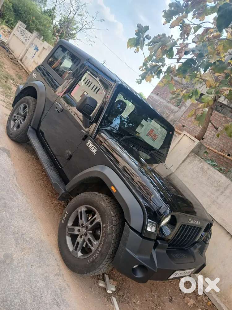 Mahindra Thar 4×4 Top End