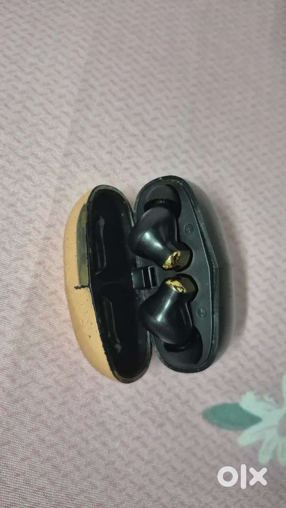 One plus ear buds