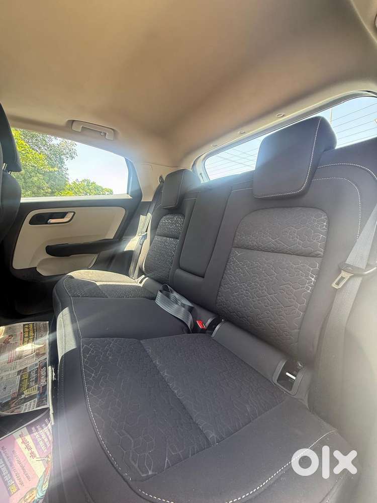 Tata Altroz Xza Plus (s), 2023, Petrol