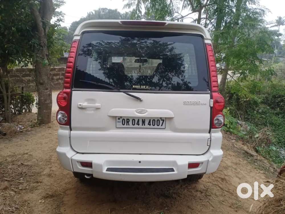 Mahindra Scorpio Classic 2012 Diesel 123000 Km Driven
