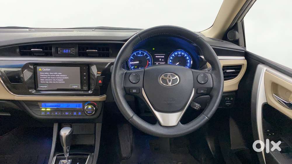 Toyota Corolla Altis 2013-2017 Vl At, 2016, Petrol